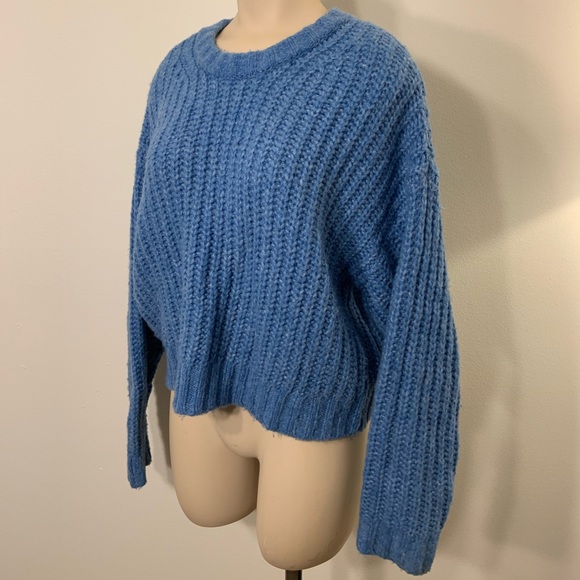 American Eagle • Cropped oversized sweater - Picture 2 of 5